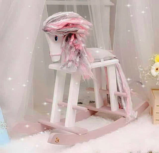 Cavalo Branco/Rosa com crina malhada